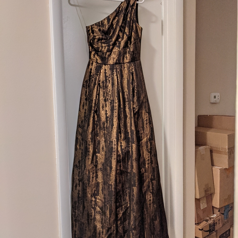 Ball gown